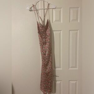 Kittenish size small floral dress. Perfect for a beach vacay!